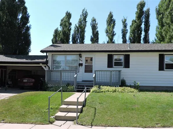 1214 Todd St, Belle Fourche, SD 57717