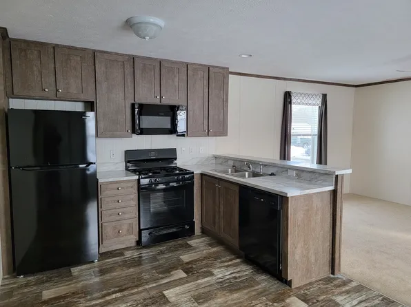 112 Sheppard, Flushing, MI 48433