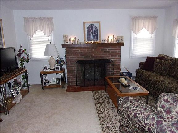 5th image of 3630 E State Road 32