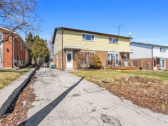3rd image of 32 A Crossley Dr