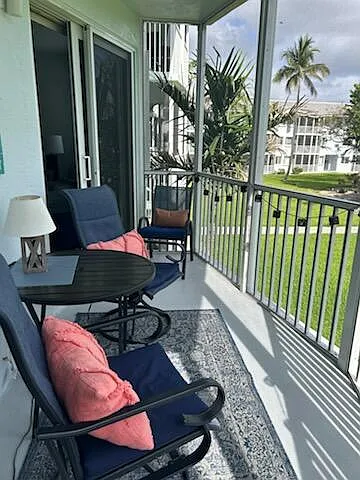 2760 Banyan Rd #25A — Photo 8