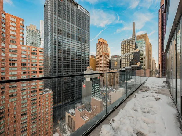 250 West 49th Street image 1 of 39