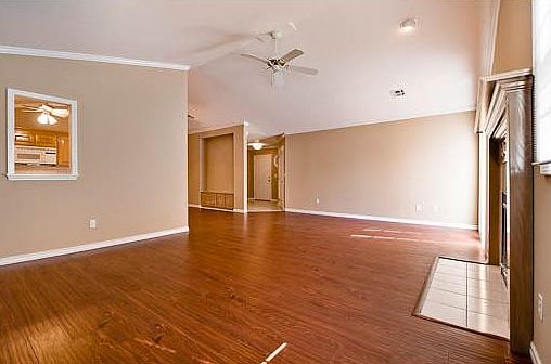 5th image of 16 W Prairie Dunes Ct