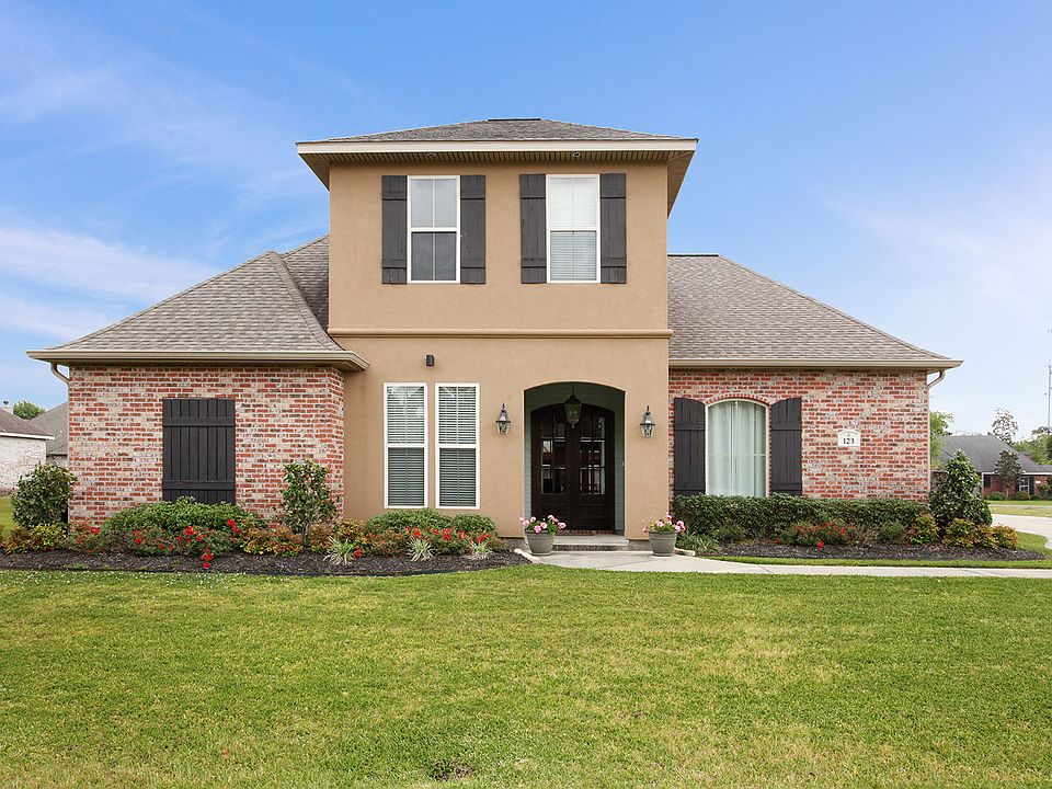 1st image of 123 Zinfandel Dr