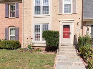 20245 Maple Leaf Ct, Montgomery Village, MD 20886