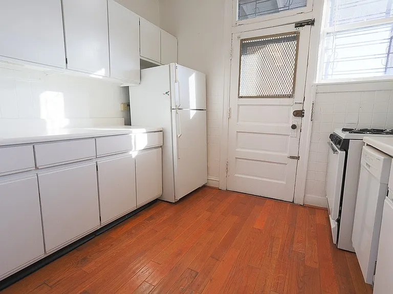 639 W Cornelia Ave #N4 — Photo 3