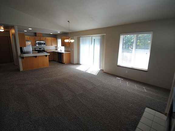 5th image of 1314 131st Street Ct E