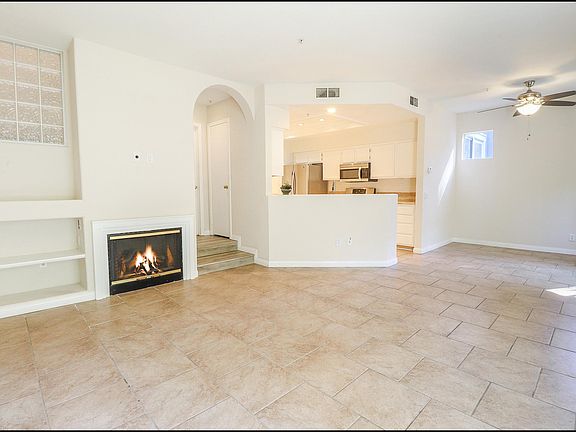 5th image of 35 Breakers Ln