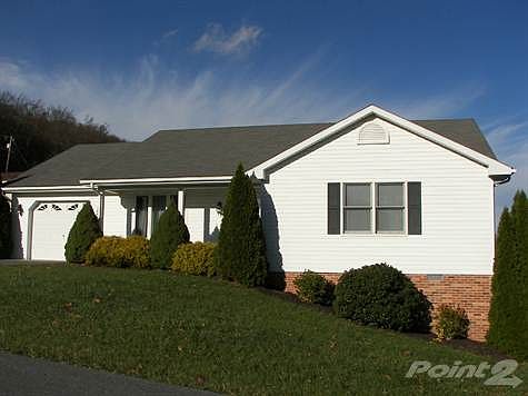 No snow to shovel or grass to mow!