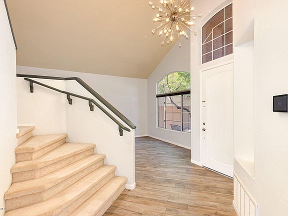 3rd image of 6133 W Dublin Ln