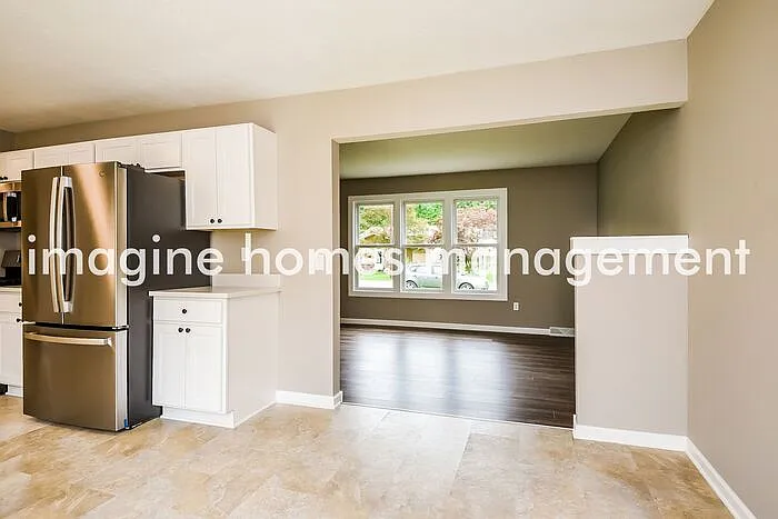 5271 Broad Blvd — Photo 7