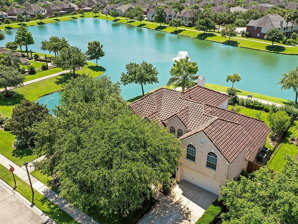 1st image of 3002 Eagle Lake Dr