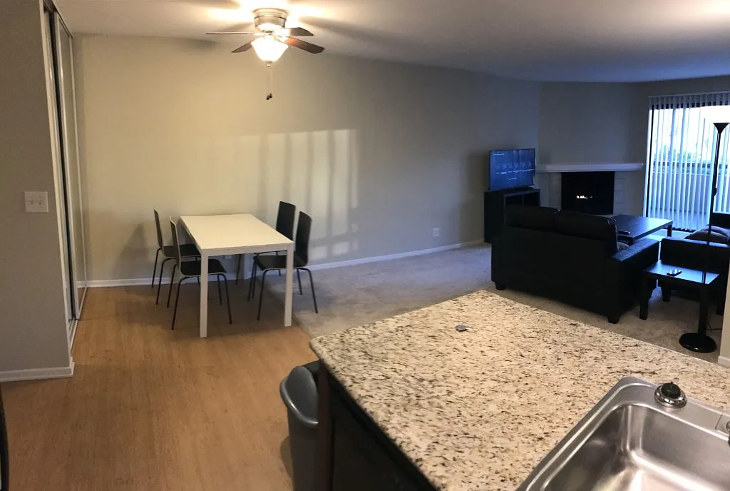 3 bed, 1100 sqft, $1,500 — Photo 4