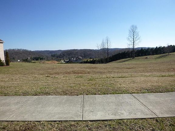 2nd image of 229 Old Island Trl