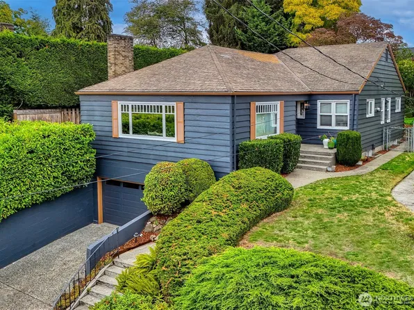916 Harvard Avenue E, Seattle, WA 98102