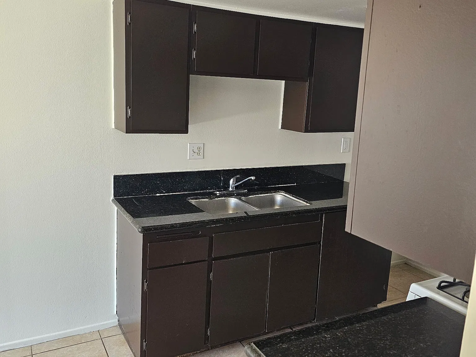 2 bed, $1,950 — Photo 4
