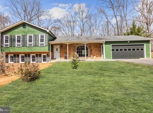 8026 Stillbrooke Rd, Manassas, VA 20112