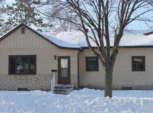 2304 13th Pl S, La Crosse, WI 54601