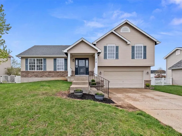 314 Stone Run Blvd, Wentzville, MO 63385