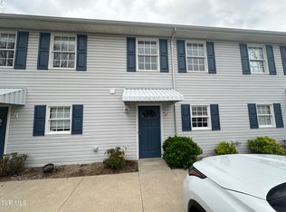 716 King Springs Rd APT 2, Johnson City, TN 37601