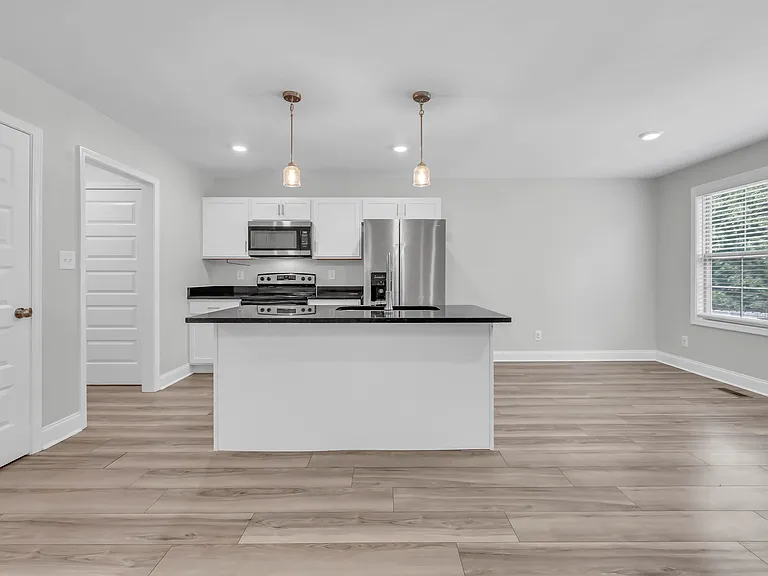 438 Mattingly Dr — Photo 12