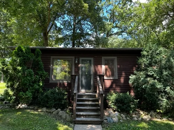 27678 W Stonegate Dr, Spring Grove, IL 60081