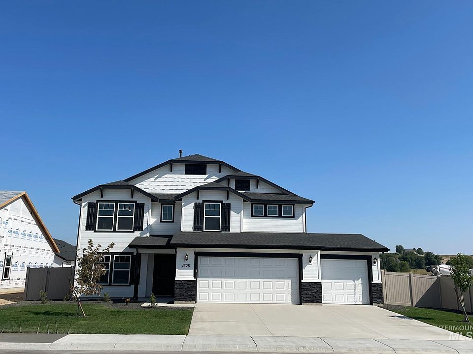1st image of 1628 Cashel St