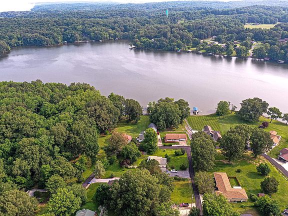 3rd image of 242 Canton Lakeshore Dr