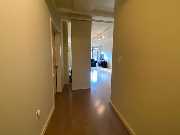 5th image of 915 Olive St APT 1108