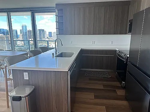 1500 Rycroft St #2818R — Photo 3