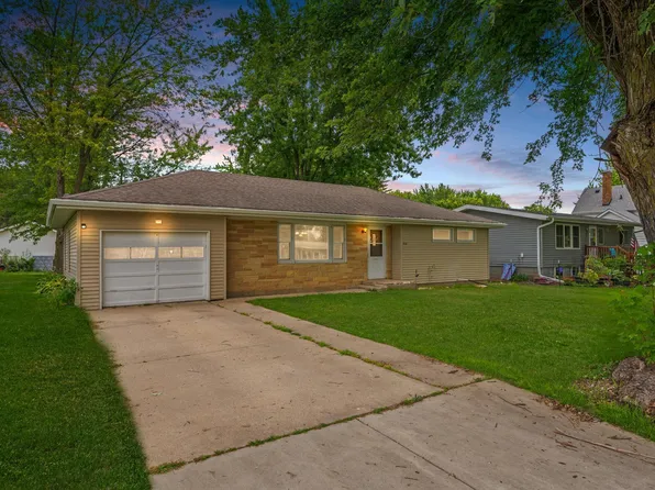 514 Arnold St, West Concord, MN 55985