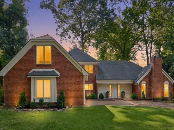 1899 Edwards Mill Rd, Germantown, TN 38139