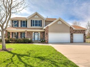 3311 Spahn Ln, Bloomington, IL 61704