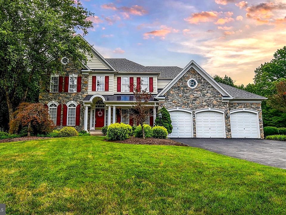 1st image of 14093 Burnley Glen Ct