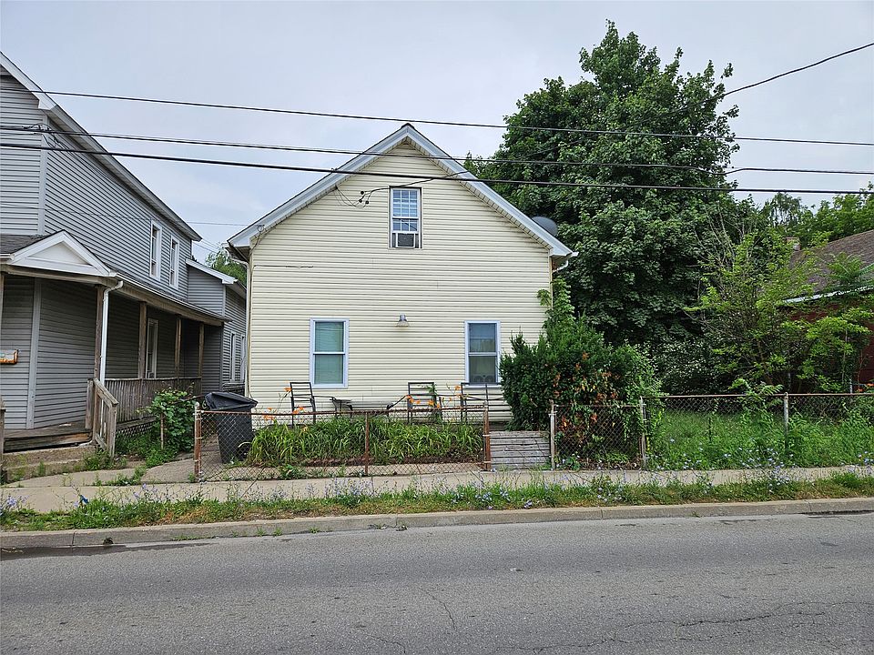 1st image of 431 W 18th St