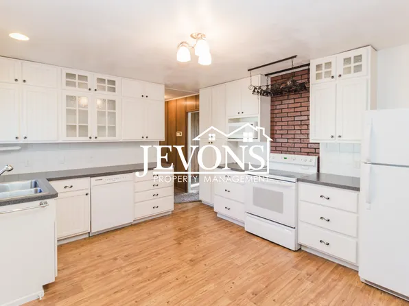 913 N 16th Ave, Yakima, WA 98902
