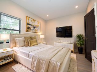 23-15 29th St #2R, Astoria, NY 11105