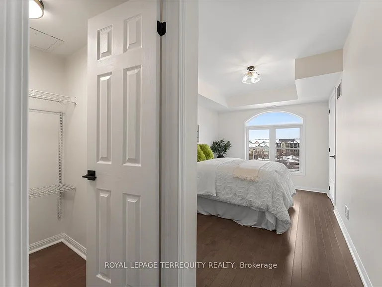 3070 Rotary Way #402 — Photo 20