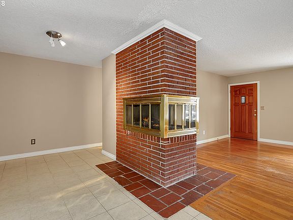 3rd image of 7100 Carolina Ln