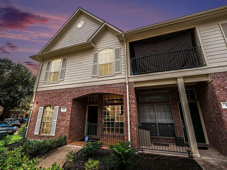 2710 Grants Lake Blvd #E3 — Photo 26