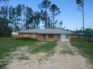 2131 Morris Rd, Cottondale, FL 32431
