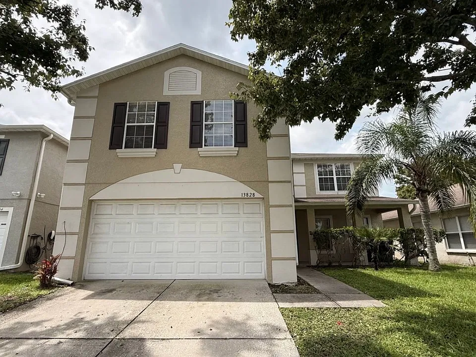 13828 Chihuly Ct