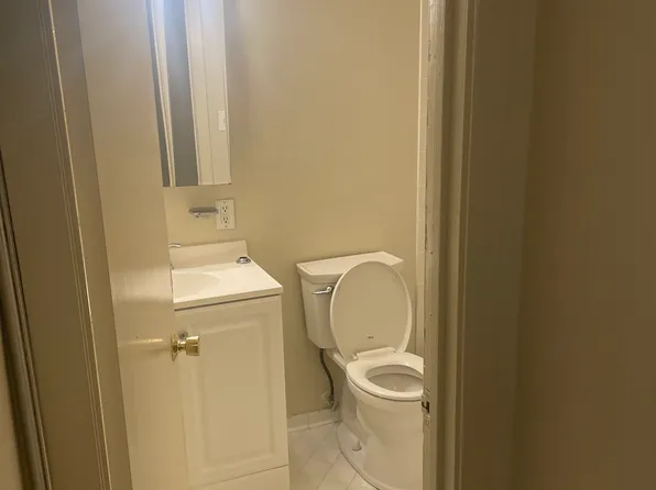 540 N Thomas St, Arlington, VA