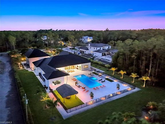 2nd image of 6677 Hunters RD