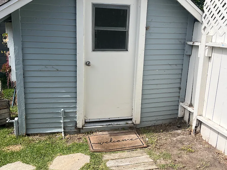 Storage shed