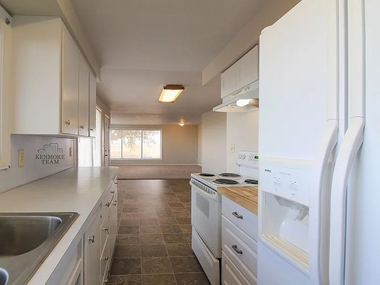 10111 Eltopia West Rd — Photo 4