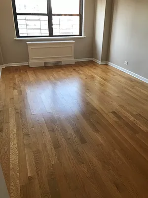 Rented by UES Management | media 23