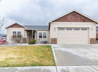 2279 NW Overlook Dr, Hermiston, OR 97838