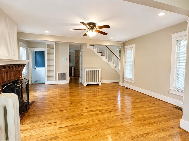 375 E Maine Ave — Photo 5