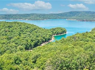 Mundell Rd, Eureka Springs, AR 72631